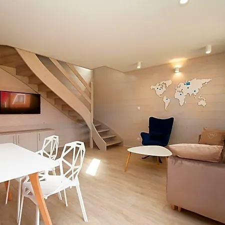 Amber House Hotel